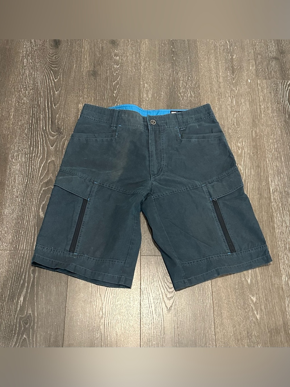 Kuhl Men'sPatima Dye Hiking Teal Cargo Shorts with Zippered Mens Size 32